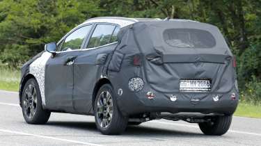 Kia Sportage facelift spyshot 5