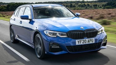 BMW 330e Touring - front