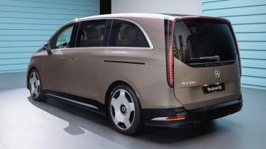 Mercedes VLE - rear