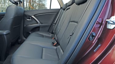 Toyota Avensis Tourer rear seats