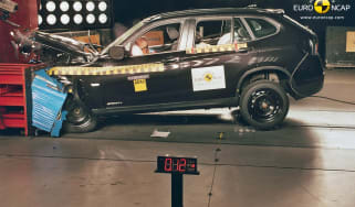 BMW X1 Euro NCAP