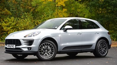 Porsche Macan S - front quarter