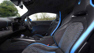 Maserati MC20 - bucket seats