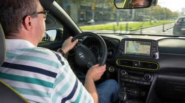 Hyundai Kona Premium SE 2017 - interior driving