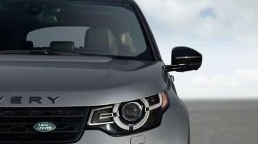 Land Rover Discovery Sport headlights