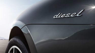 Porsche Macan Diesel S 2014 badge