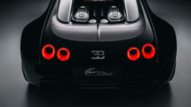 Bugatti Veyron returns: F.K.P. Hommage Edition - rear detail