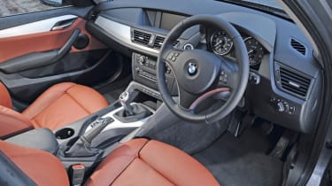 BMW X1 18d SE interior