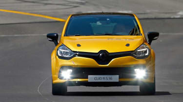 Renault Clio RenaultSport R.S.16 official - Monaco tracking 1