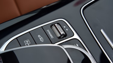 Mercedes E 200d AMG Line - drive select