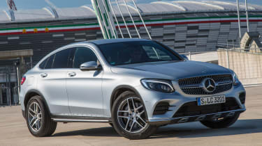 Mercedes GLC Coupe 2016 - front quarter 2