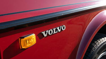 Volvo 240 - side detail