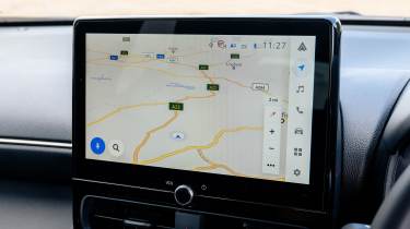 Toyota Yaris Cross facelift - infotainment screen