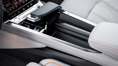 Audi e-tron - storage