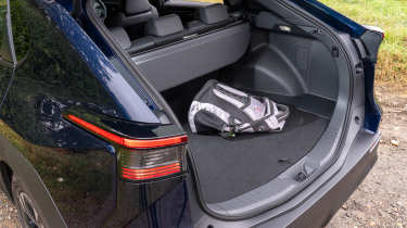 Toyota bZ4X - boot space