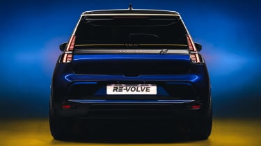 Renault 5 Bleu d’Or - full rear