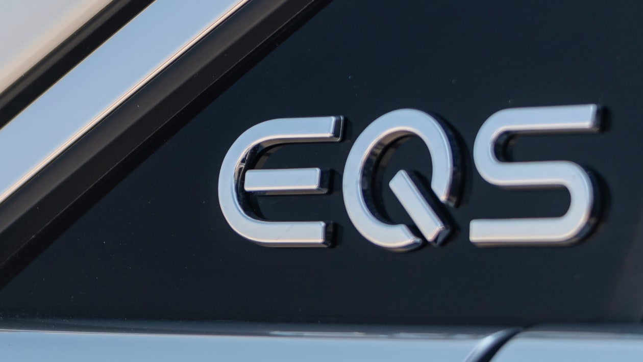 Mercedes%20EQS%20SUV%202022-7.jpg