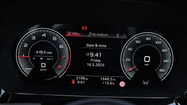 Audi A3 35 TFSI S tronic S line long termer - dials
