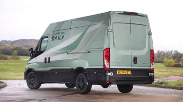 Iveco Daily - rear 3/4 static