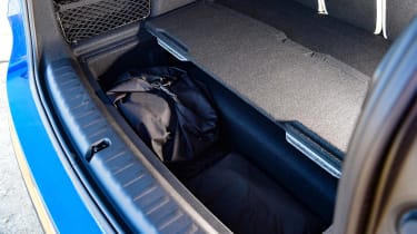 BMW iX1 - boot underfloor storage