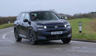 Citroen C5 Aircross - front cornering