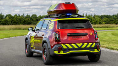 Renault Vision 4 Rescue concept - rear static
