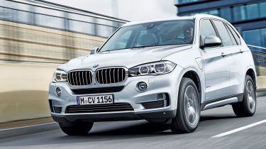 BMW X5 xDrive40e - front driving