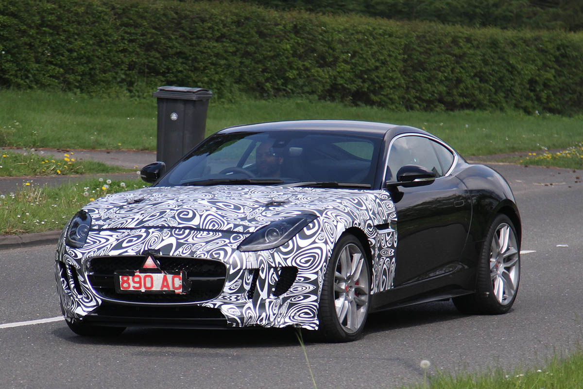 Jaguar F-Type 4WD spied | Auto Express