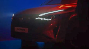 Nissan Qashqai facelift teaser image of the lights
