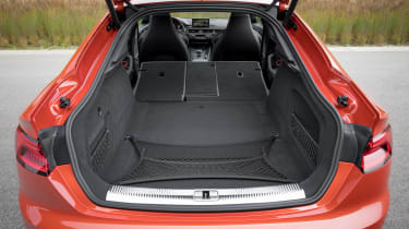 Audi S5 Sportback - boot seats down