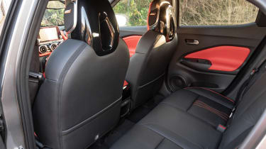 Nissan Juke - rear seats