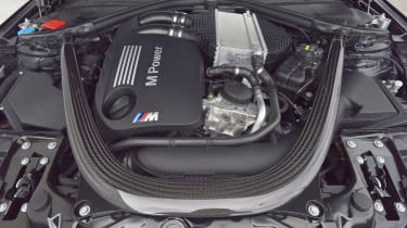 BMW M3 - engine