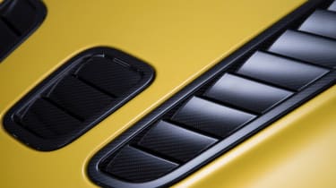 Aston Martin V12 Vantage S detail