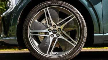 Genesis GV60 - wheel