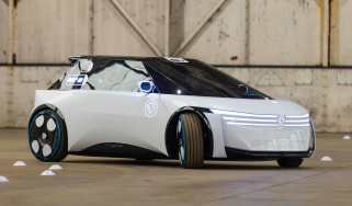Peugeot Polygon concept - front 