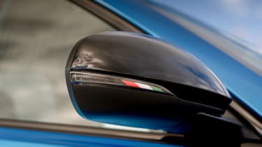 Alfa Romeo Tonale Veloce - side mirrors