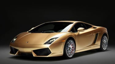 Based on the Lamborghini Gallardo LP560-4, the Gold edition was for the Chinese market, with only 10 being built