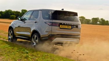 Land Rover Discovery rear off-road