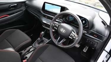 Hyundai i20 - interior overview