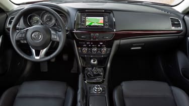 Mazda 6 2.2D interior