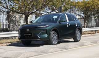 Geely Starray EM-i - front tracking