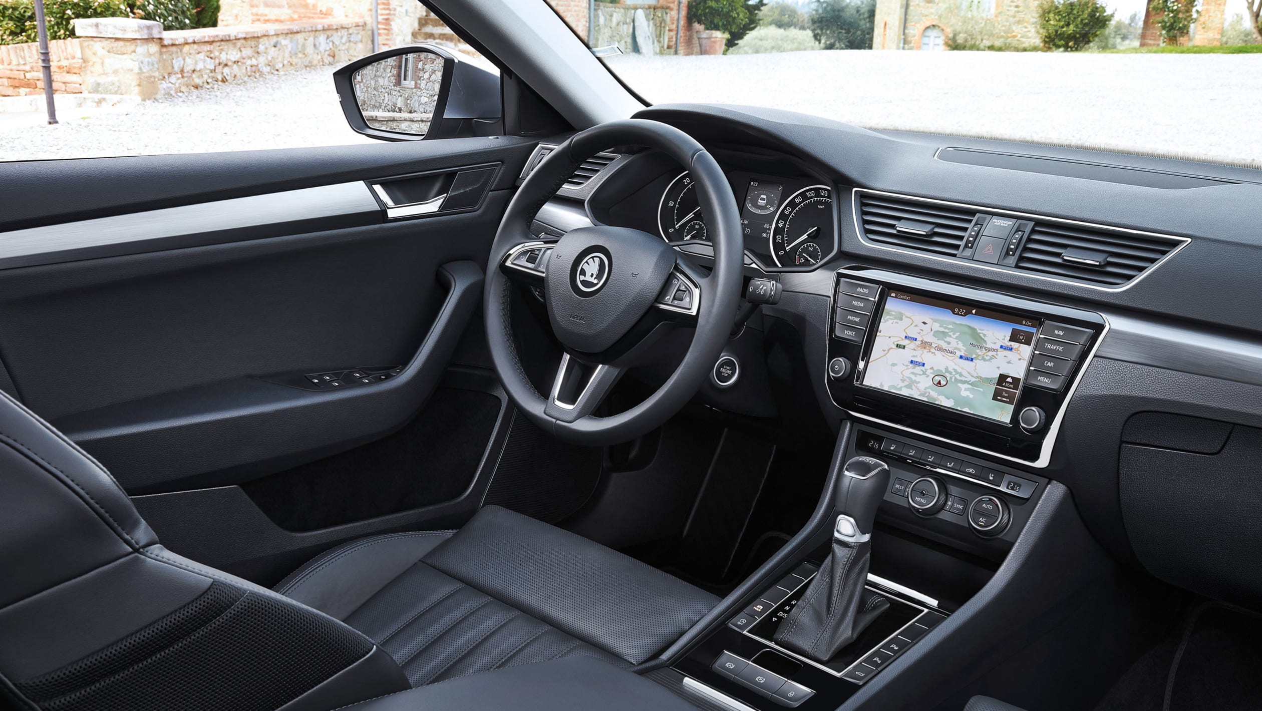 Skoda superb интерьер