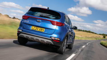 Kia Sportage Mk4 - rear tracking