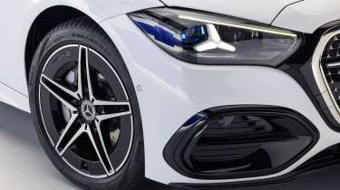 Mercedes C-Class facelift - front detail