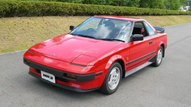 Toyota MR2 front