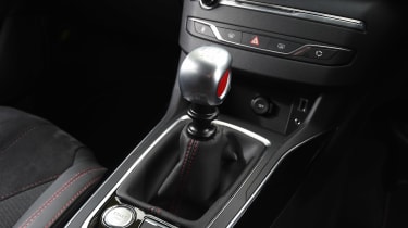 Peugeot 308 GTi - centre console