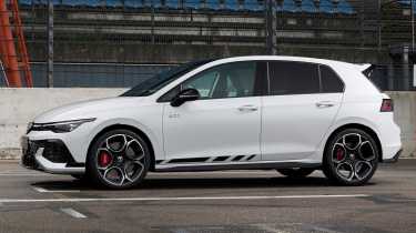 Golf GTI Clubsport - side profile