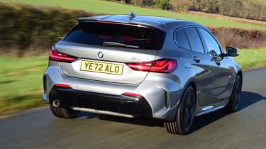 BMW 118i - rear tracking