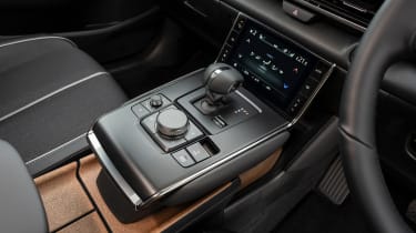 Mazda MX-30 R-EV - centre console