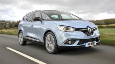 Renault Grand Scenic - front tracking
